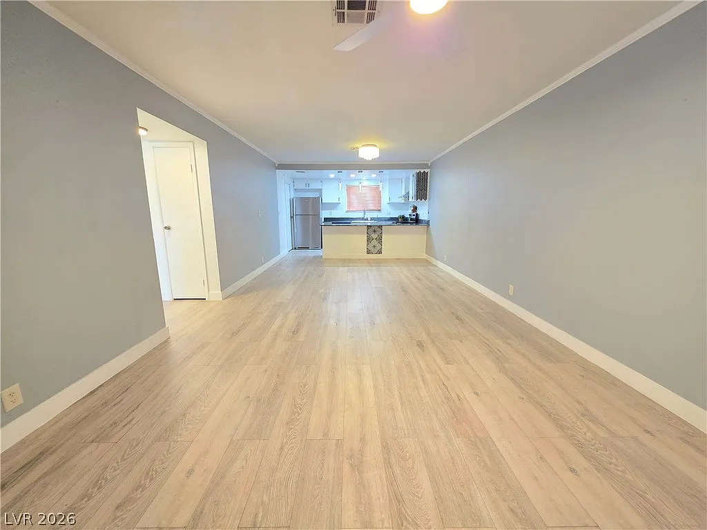 2 bed, 2.0 bath, 922 sqft, $1,400 — Photo 4