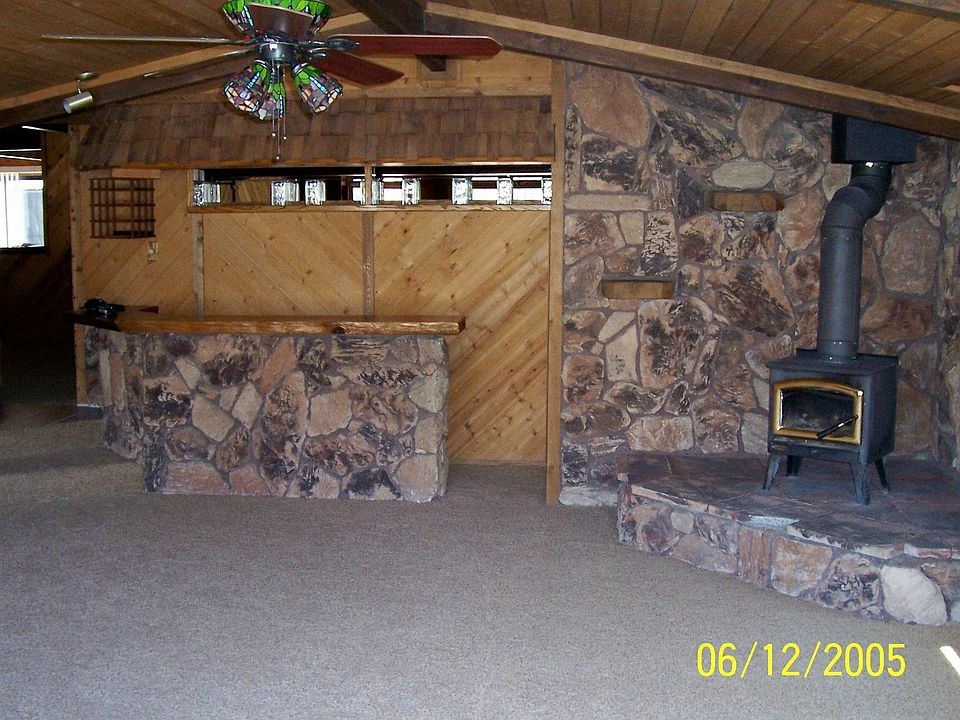 Wet bar and fireplace