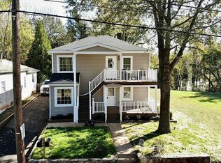 716 1st St S, Charlottesville, VA