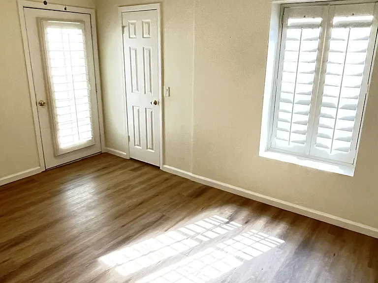 Primary Bedroom to Balcony Access