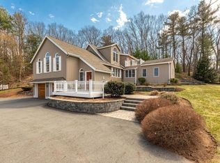 2 Monette Cir, Andover, MA 01810