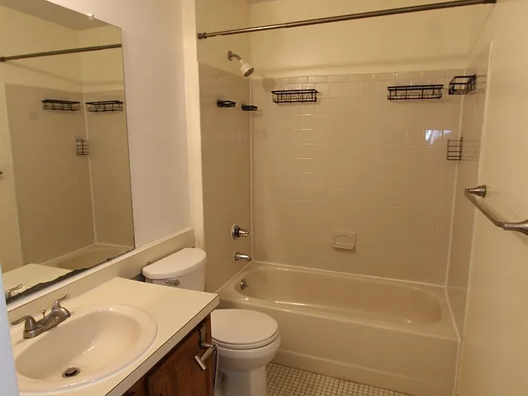 1105 Aspen Dr — Photo 13