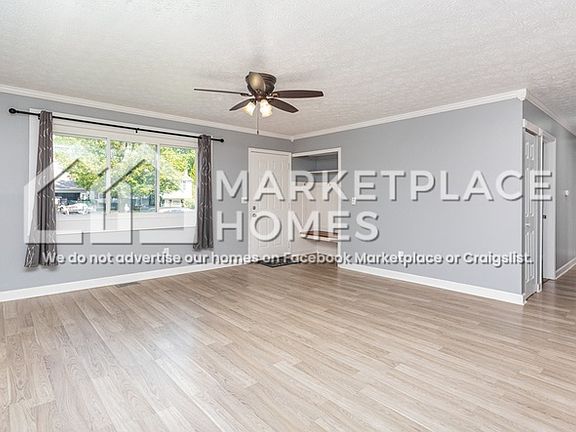 3rd image of 414 Hilltop Dr