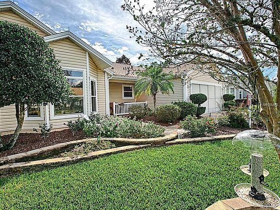 3rd image of 2418 Tamarindo Dr