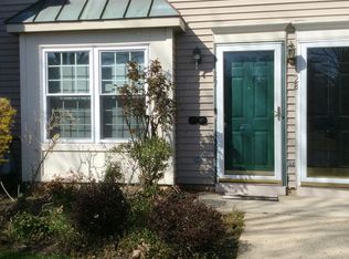 29 Ambrose Ct, Holmdel, NJ 07733