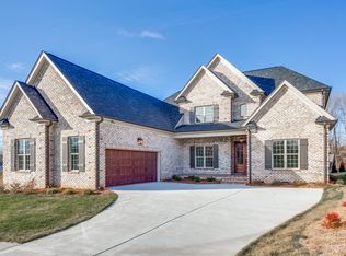 4027 Ridgeline Dr, Kernersville, NC 27284