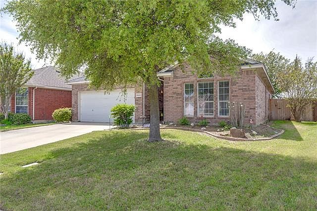 1st image of 10669 Fossil Hill Dr