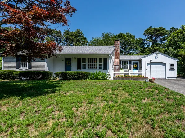 80 Nightingale Drive, South Yarmouth, MA 02664