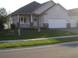 19111 Inndale Dr, Lakeville, MN 55044