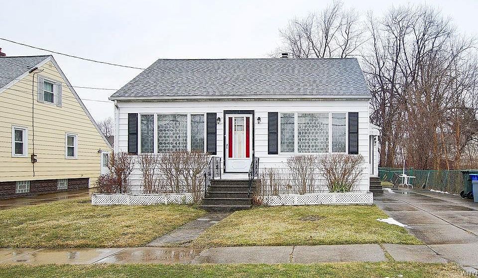 1st image of 47 Orchard Ave