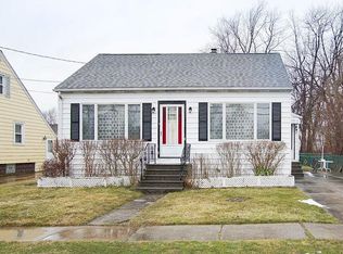 47 Orchard Ave, Hamburg, NY 14219