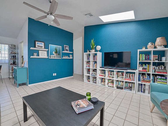 4th image of 9125 E Calle Maria