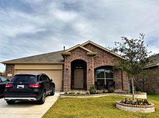 10320 Little Falls Trl, Fort Worth, TX 76177