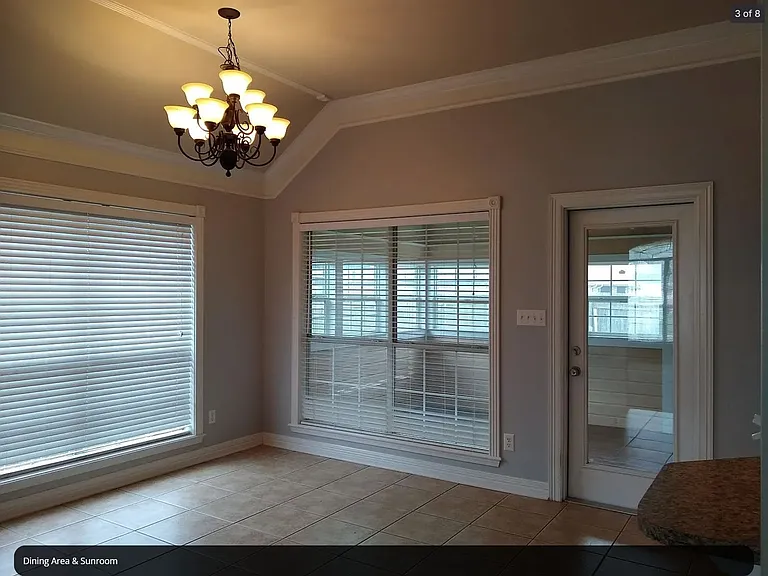 2523 Brookhaven Dr — Photo 3