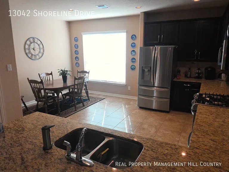13042 Shoreline Dr — Photo 4
