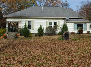 862 Clarks Creek Rd, Lincolnton, NC 28092