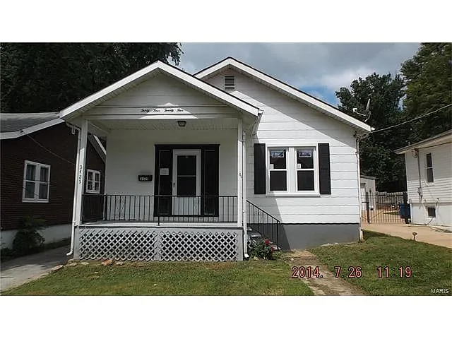 3425 Charlack Ave photo 1