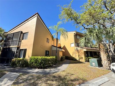 15525 Miami Lakeway N APT 102, Hialeah, FL, 33014
