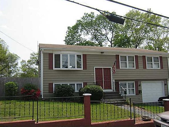 2nd image of 18 Lydia Ave