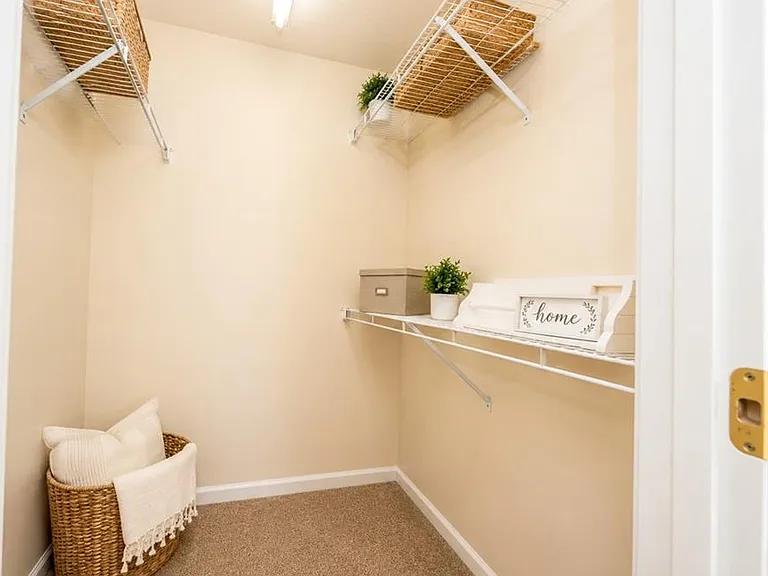 1745 Kilmington Ct — Photo 16