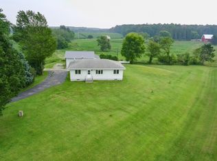 7320 90th St SE, Stewartville, MN 55976