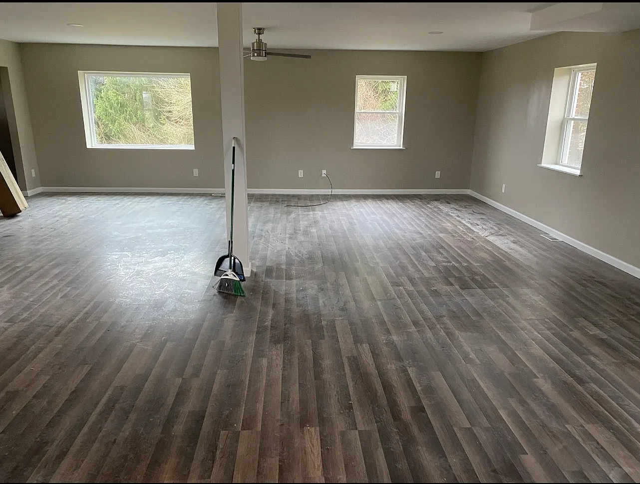 4 bed, 3.5 bath, 3176 sqft, $3,000 — Photo 2