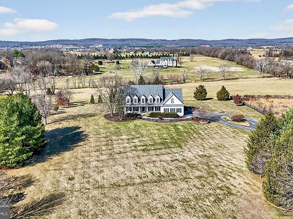 2nd image of 15371 Limestone School Rd