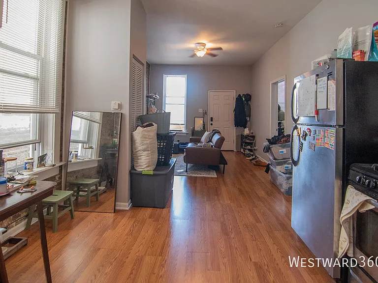 1479 W Huron St #2R — Photo 4