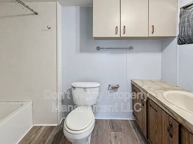 1086 Frye Rd — Photo 9
