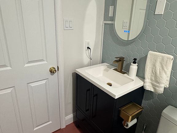 5th image of 2109 Brandywine St #1