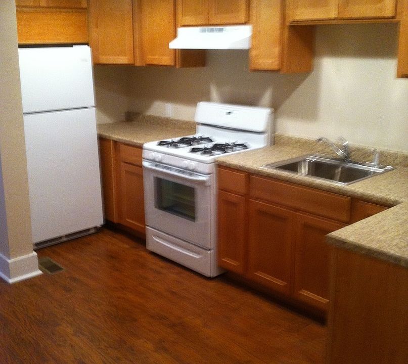 1st image of 2227 Sidney St #1