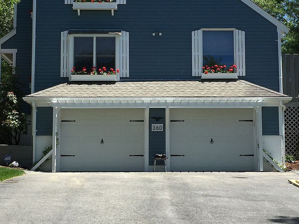 2nd image of 360 Lake Elizabeth Dr