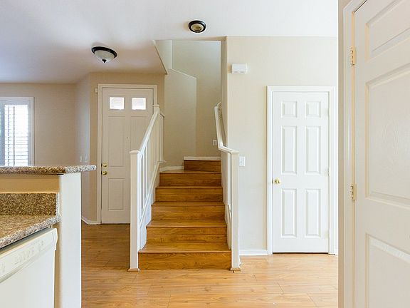 3rd image of 9844 Fountain Walk Ave
