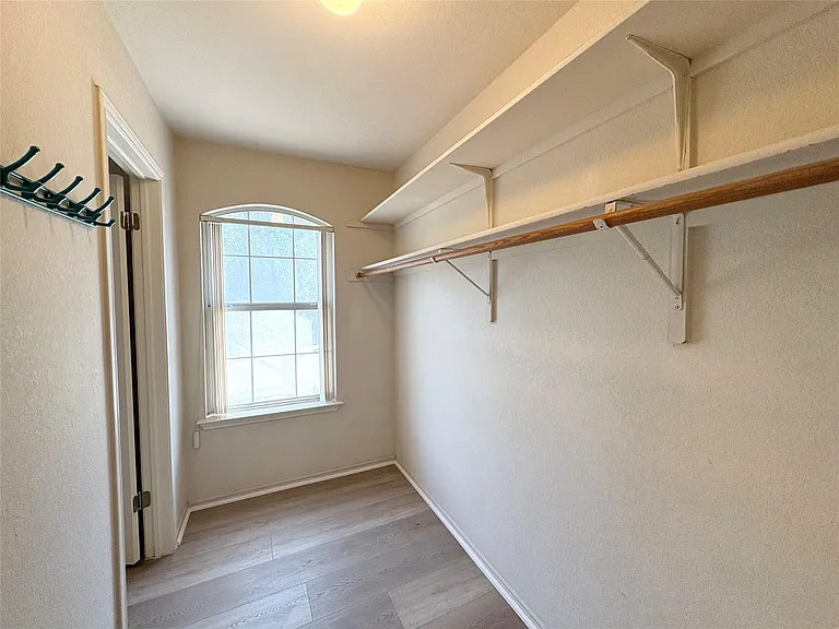 1101 Wood Creek Dr — Photo 28