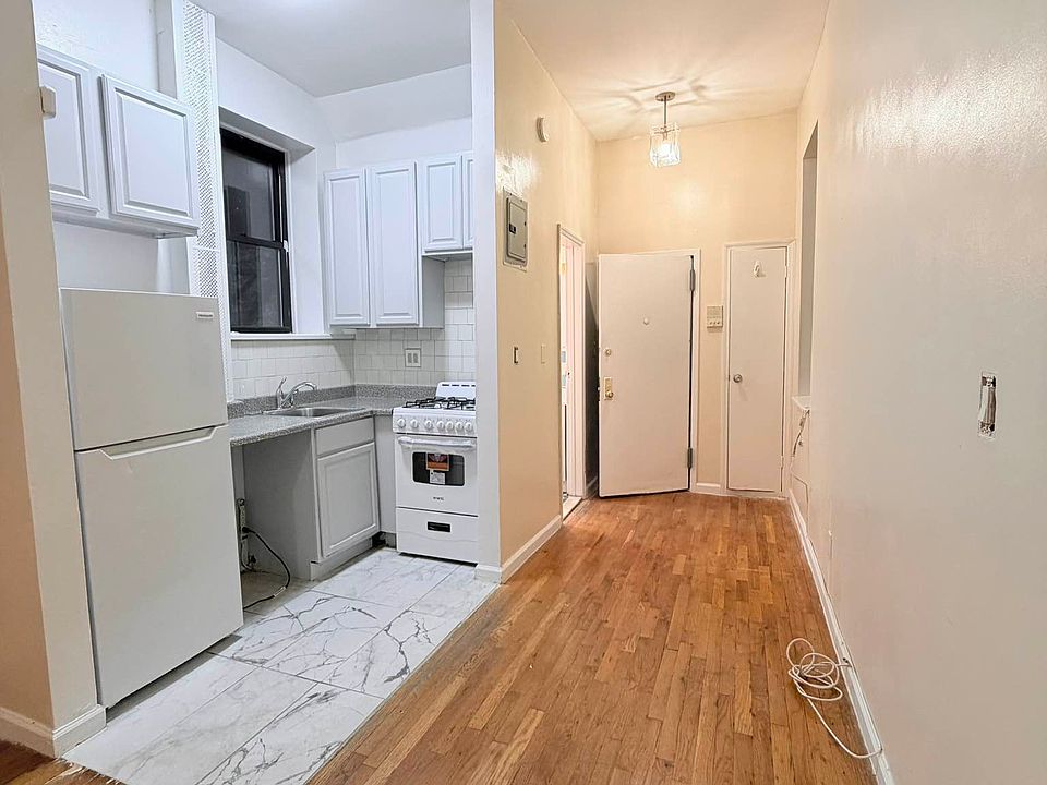 1st image of 202 W 88th St APT 2