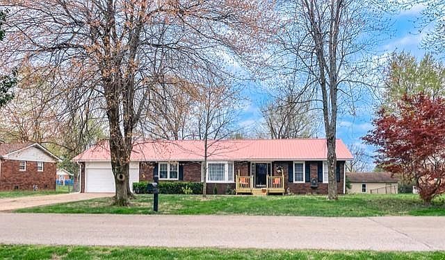 1st image of 665 Clearview Dr