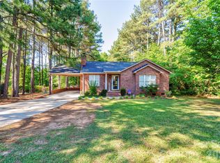 101 Doree Ln, Crouse, NC 28033