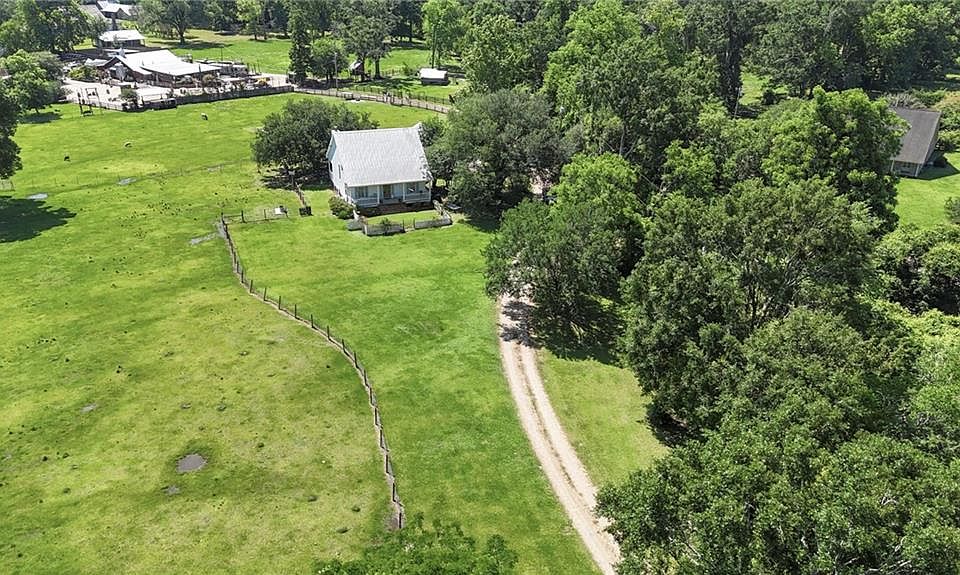 2nd image of 0 Bayou Paul Rd