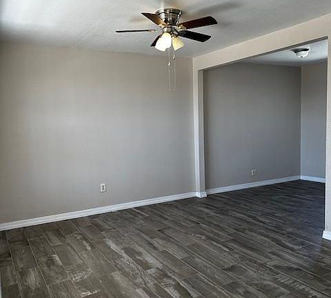 2nd image of 2927 Mobile Ave