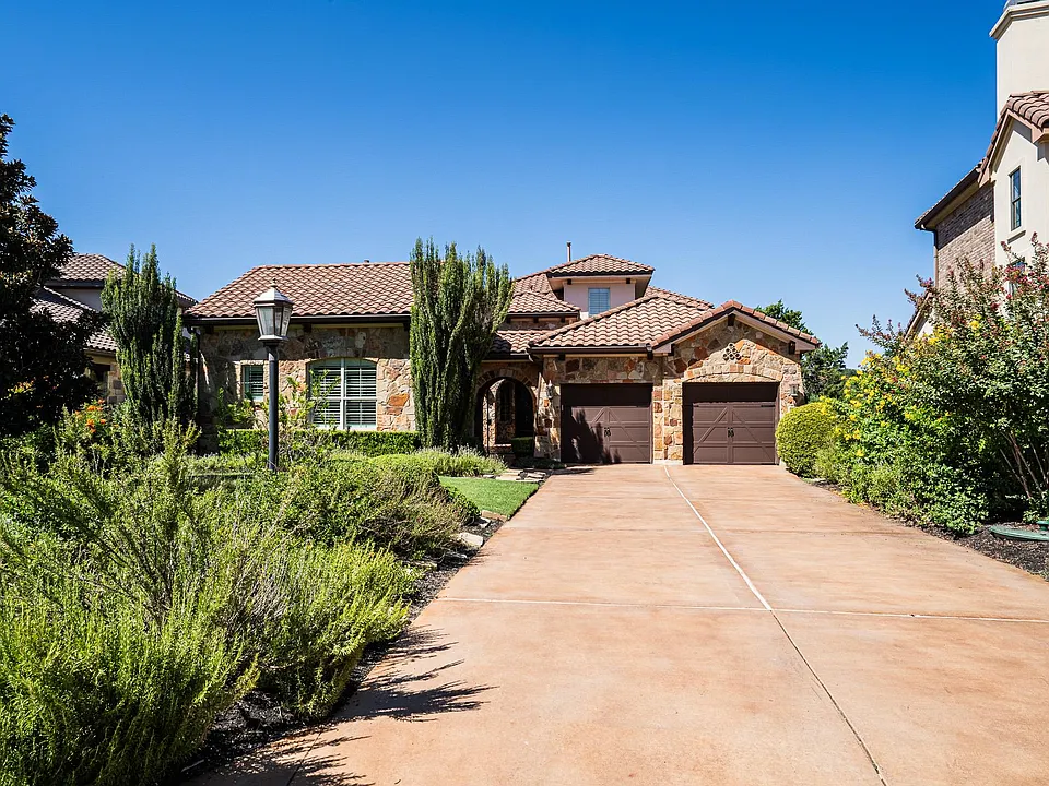 121 Feritti Dr