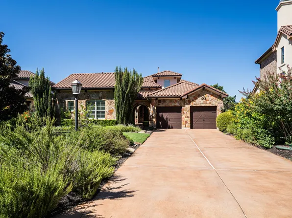 121 Feritti Dr, Lakeway, TX 78734