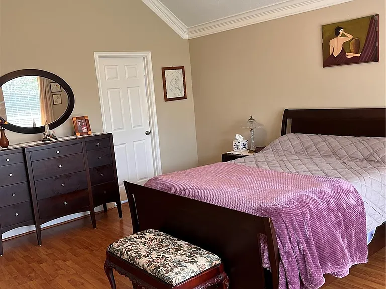 1142 Knoll Crest Ct — Photo 10