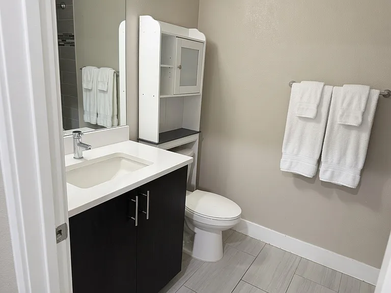 2374 S University Blvd #409 — Photo 4
