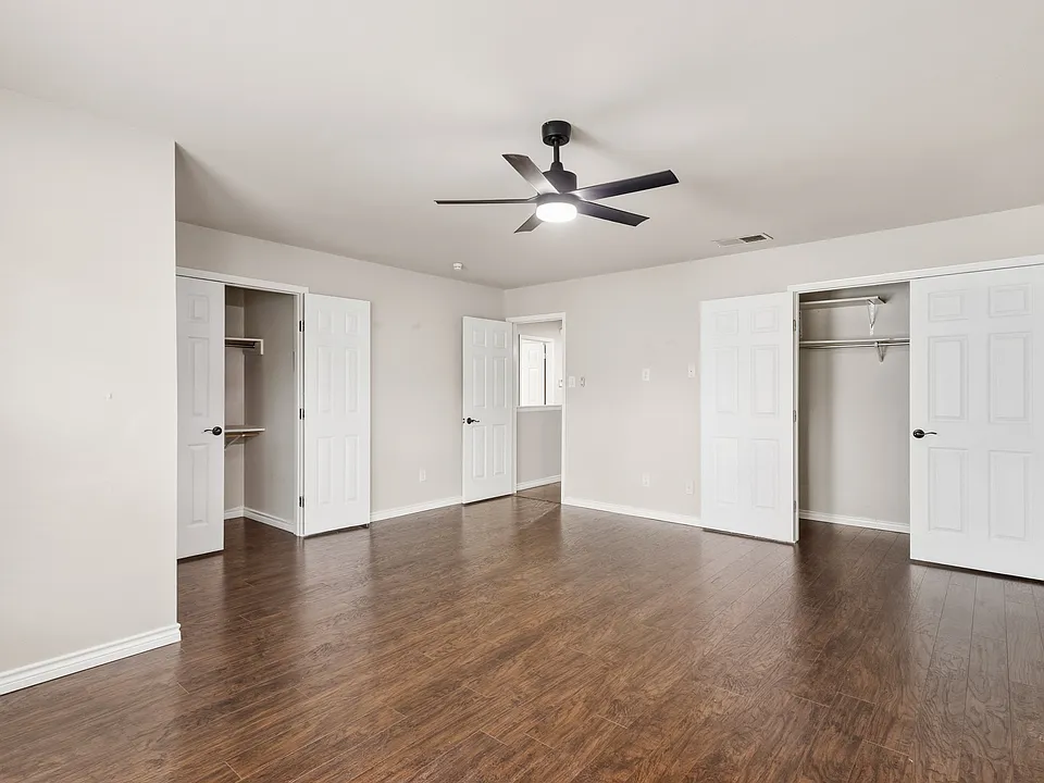 21534 Longwood
