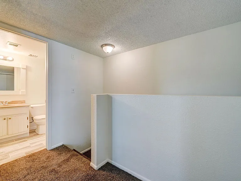 2696 N 43rd Ave #33C — Photo 14
