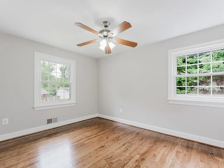 5034 Portsmouth Rd — Photo 10