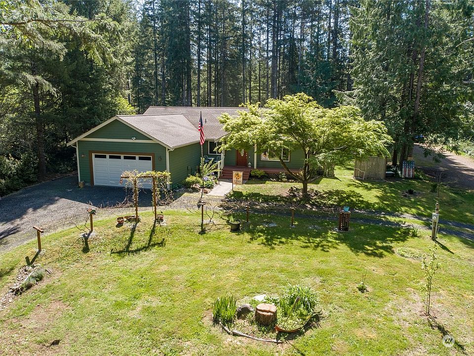 1st image of 460 E Trails End Drive