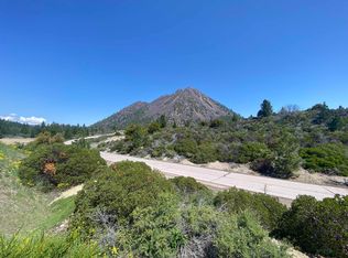 3681 Spring Hill Rd, Mount Shasta, CA 96067