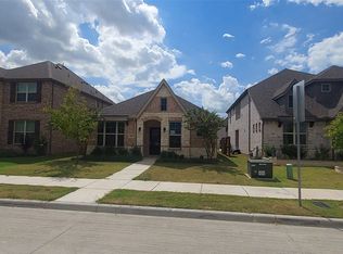 1104 Milfoil Dr, Justin, TX 76247