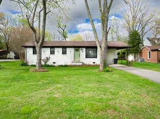 20 Battlefield Rd, Cookeville, TN 38506